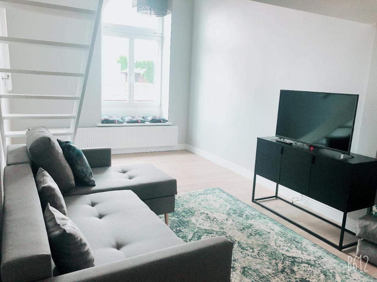 Luxury, Central Apartment With An Extraordinary View Of Wawel Castel - Krakow — Photos 2